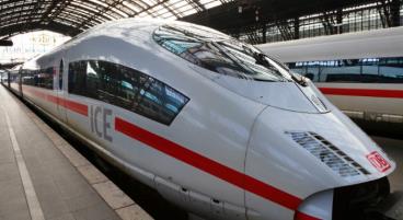 Kostenloses WLAN in der 2. Klasse im ICE ab 2016
